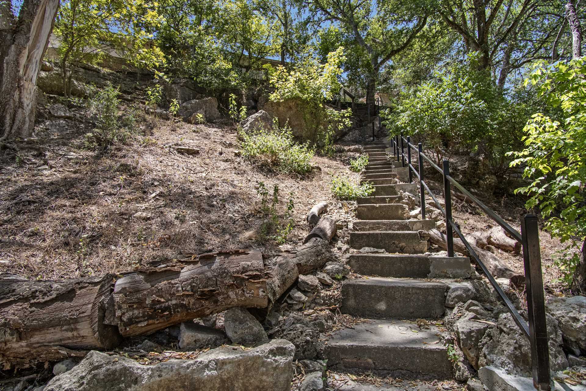                                                 This staircase provides your private access to the Medina River. Please be aware the steps are somewhat steep.