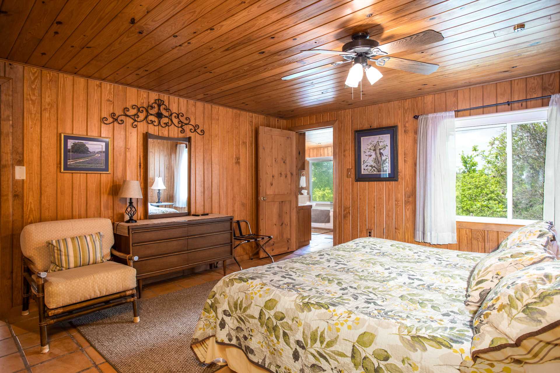                                                 Warm, clean, and tasteful bed linens are provided for all six beds at the River Ridge Bandera Cabin.