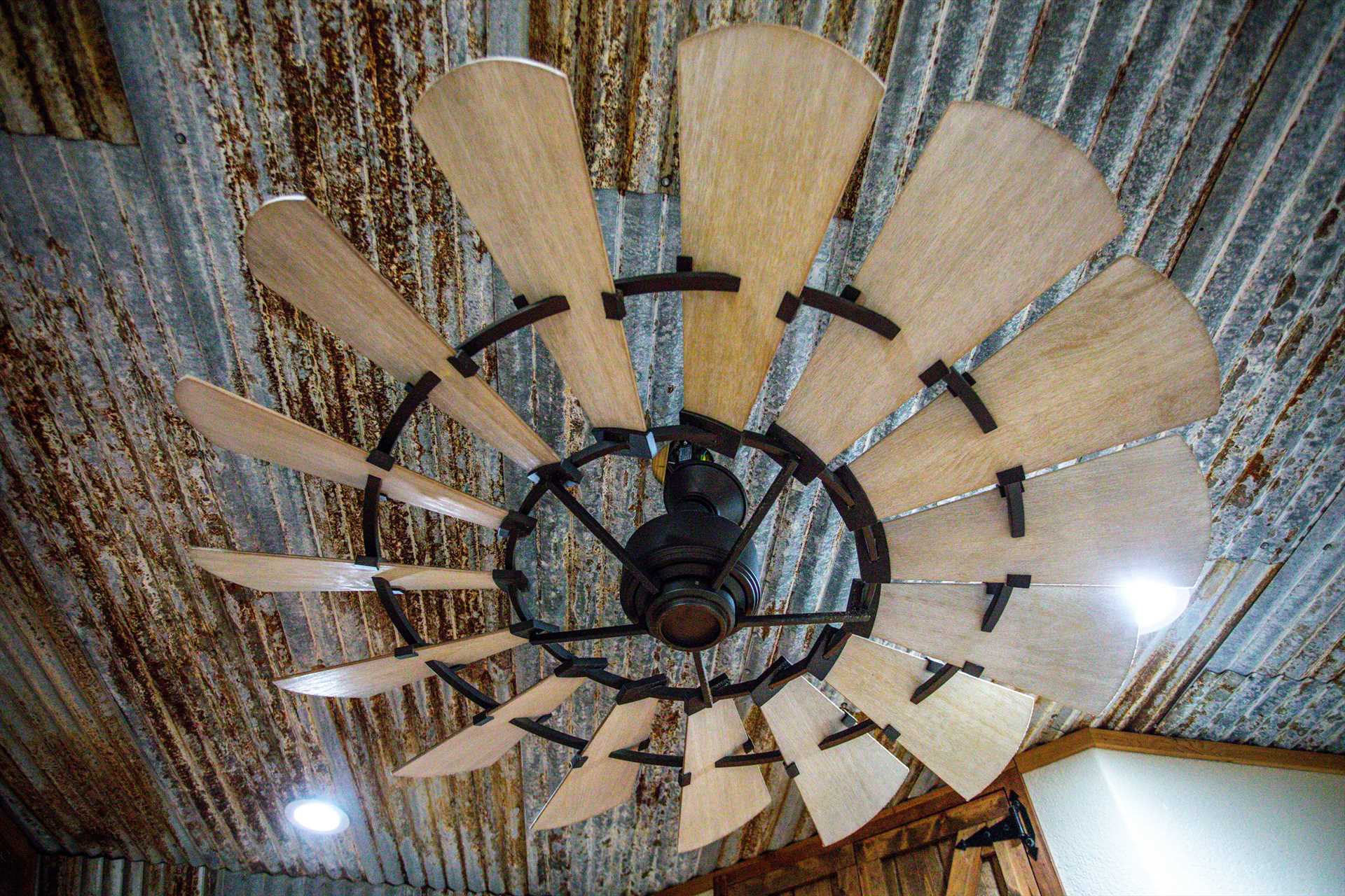                                                 Look up! Or you'll miss this fascinating and functional windmill-style ceiling fan. Along with central air and heat, you'll be comfy at Lonesome Dove.