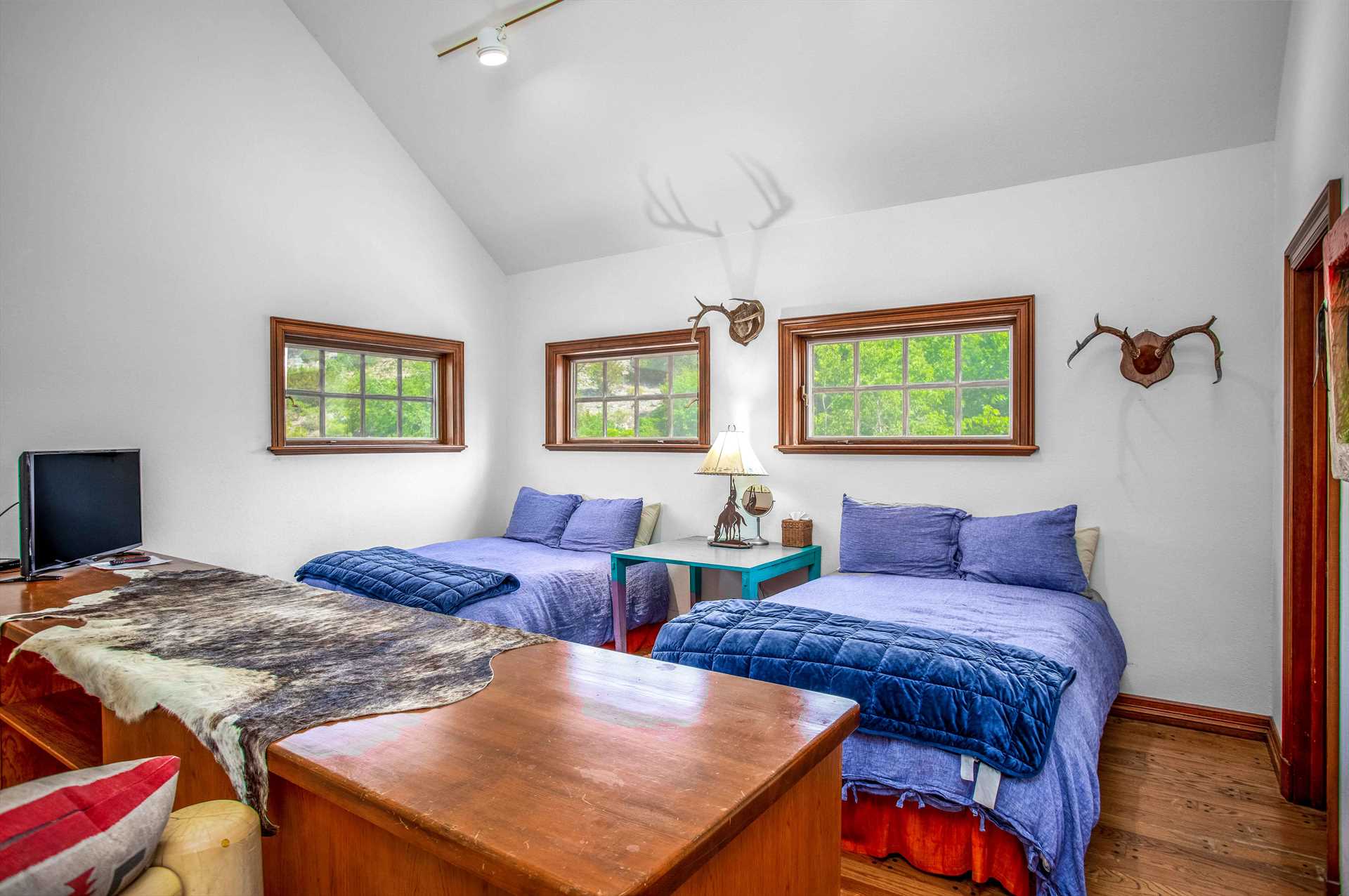                                                 Two queen-sized beds, and an additional double futon, provide comfy sleeping space for up to six in the Casita.