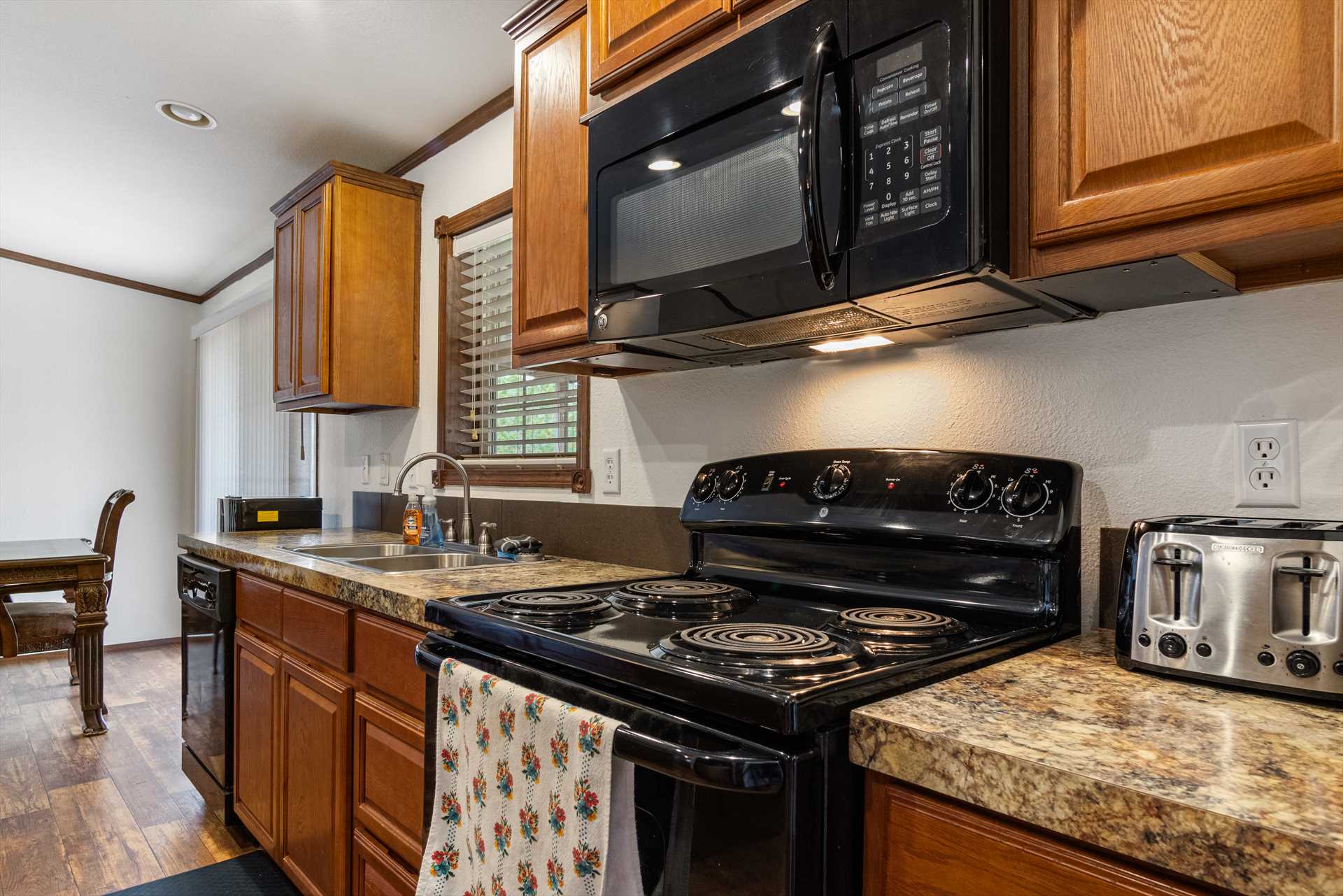                                                 Your country kitchen is generously equipped with plenty of appliances, including a dishwasher!