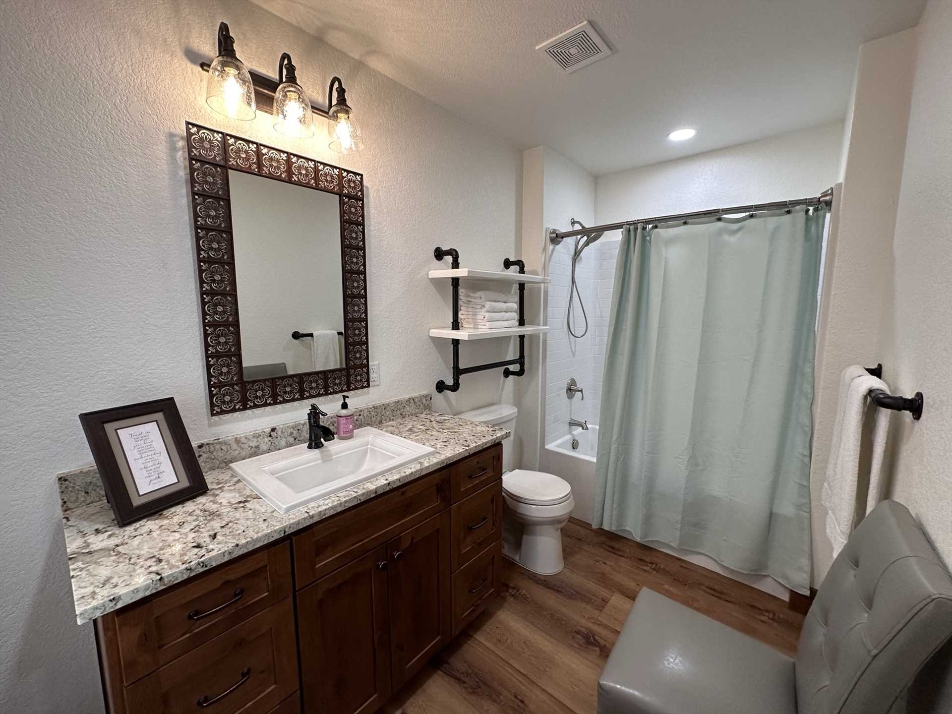                                                 The five full bedroom-adjoining baths, as well as the half-bath downstairs, all come with fresh linens. We only ask you bring your own towels for outdoor water use.
