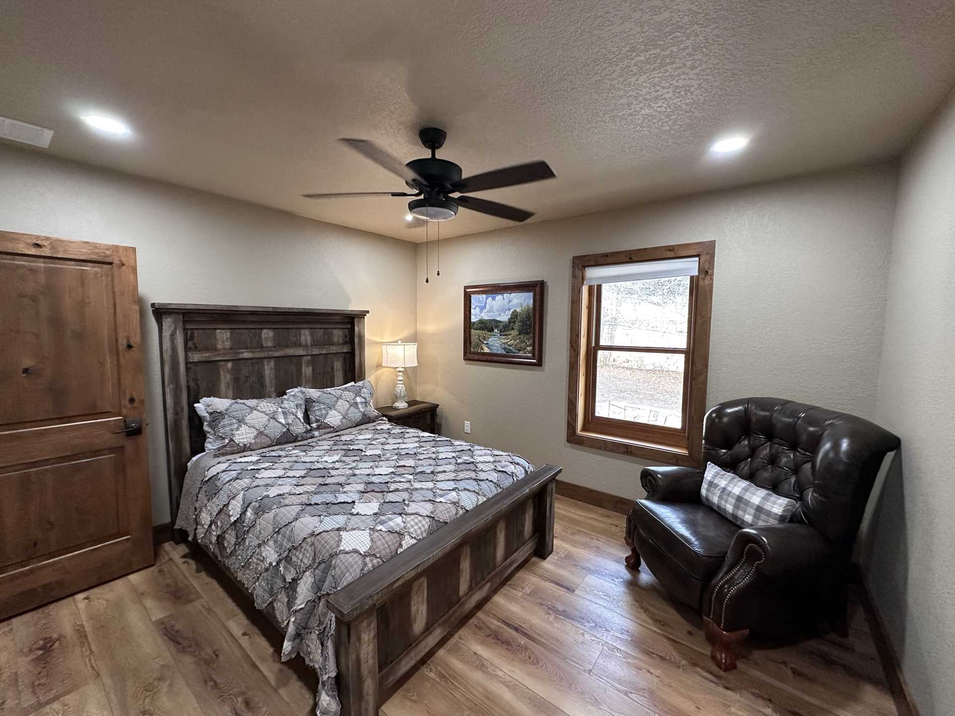                                                 Ceiling fans in all the bedrooms, combined with central air and heat that covers the whole Lodge, keep your sleeping environment just as you like it!