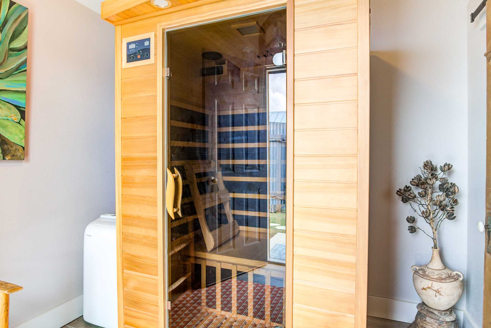                                                Really pamper yourself in Mucho Gusto's private infrared sauna!